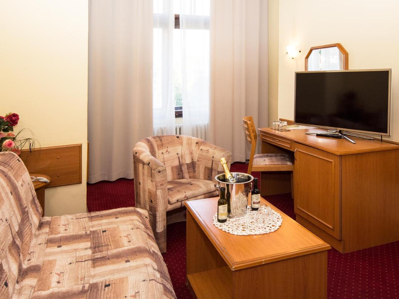 Hotel Kasina Bělehrad Exteriér fotografie